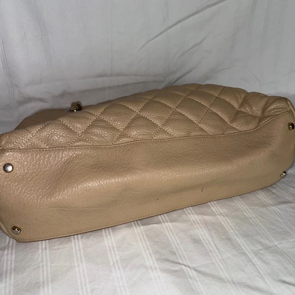 Kate‎ Spade New York Beige Quilted Leather Chain Strap Shoulder Tote Bag Large